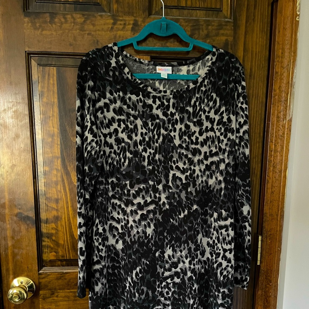 Lularoe Debbie Midi dress - snake print (black, gray, and white)